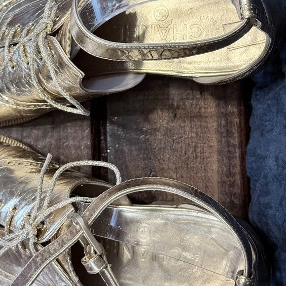 Chanel 2015 runway gold brogue oxfords - Picture 3 of 8